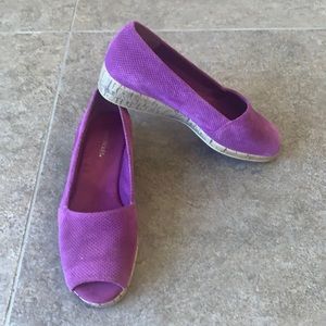 Low heel espadrilles